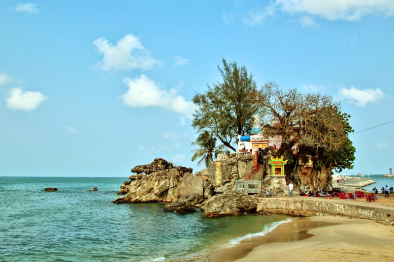 Dinh Cau - a cultural symbol of Phu Quoc Island